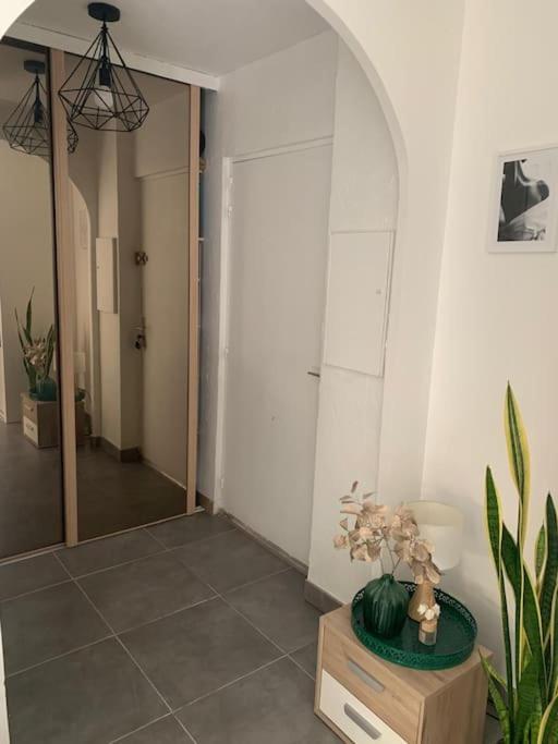 Studio Avec Piscine * Nizza