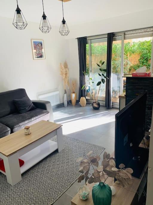 Studio Avec Piscine * Nizza